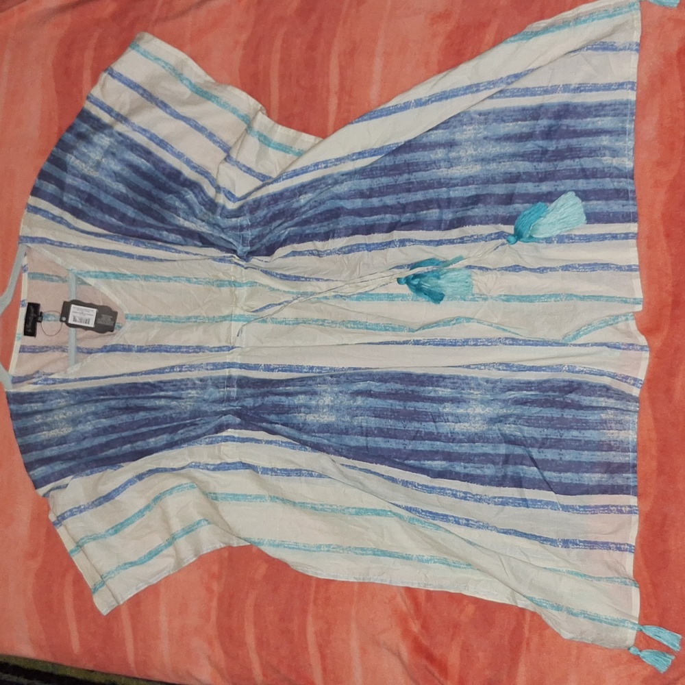 ⛱️ Block stripe beach cover up shirt. One size fits most.